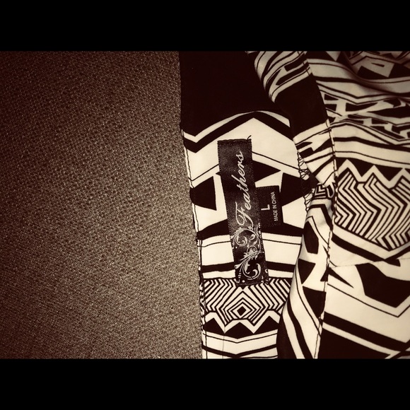 women’s dress - Picture 2 of 2